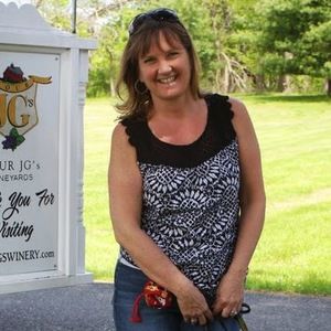 Meet your Posher, Christine